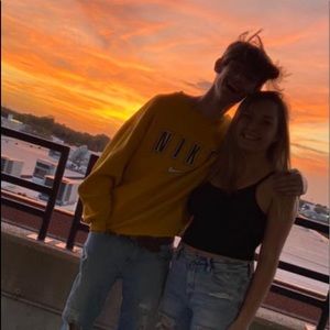 Meet your Posher, Dayton